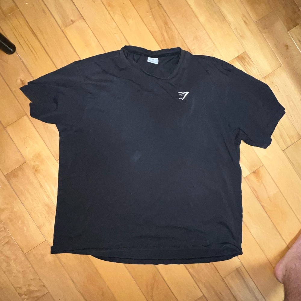 3 Gymshark Black Gray Beige Short Sleeve Tee